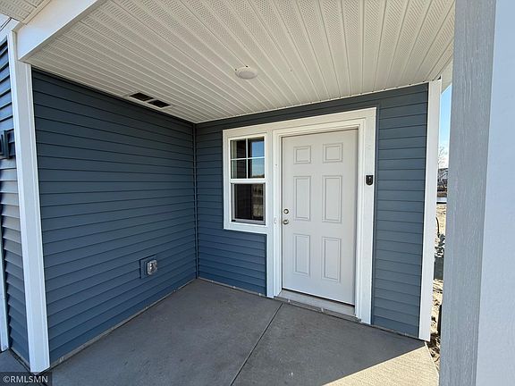 5th image of 1532 Meadows Dr