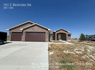 761 E Bedford Dr, Pueblo West, CO 81007