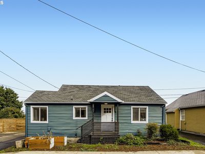 4205 NE Highland Ct, Portland, OR, 97218