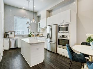 1305 Town Creek Dr #4, Austin, TX 78741