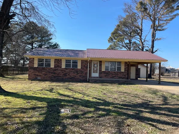 27 Lawrence Rd, Walnut Ridge, AR 72476