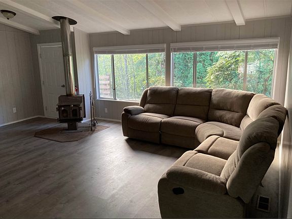 3rd image of 20817 59th Ave SE