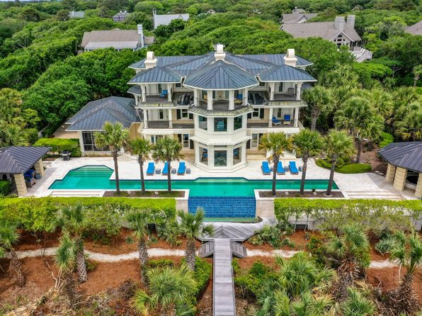 88 Surfsong Rd