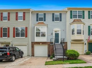 47496 Sharpskin Island Sq, Sterling, VA 20165