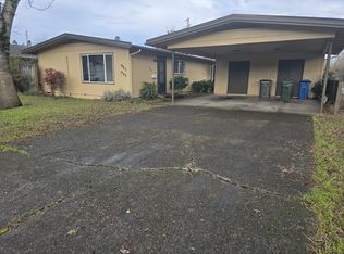 885 E 36th Pl, Eugene, OR