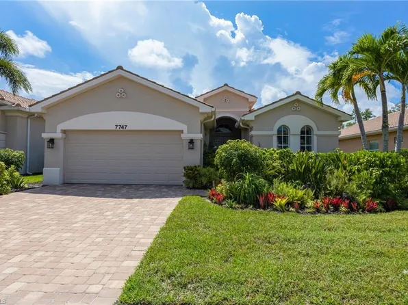 7747 Martino CIR, NAPLES, FL 34112