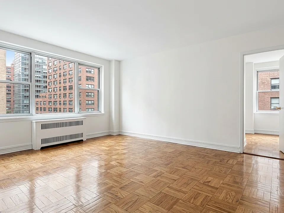 888 8th Ave #3B