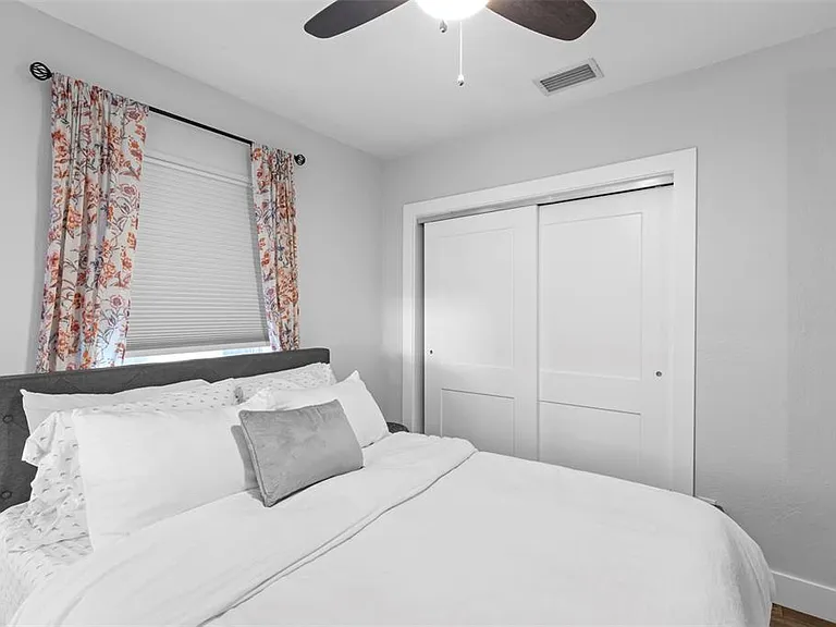 3501 Boca Ciega Dr N — Photo 16