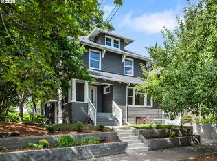 3003 SE Woodward St, Portland, OR 97202