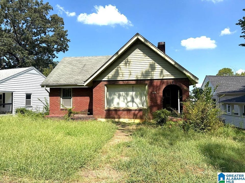 1st image of 2616 20th St W