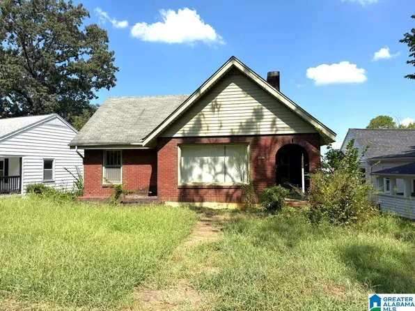 2616 20th St W, Birmingham, AL 35208