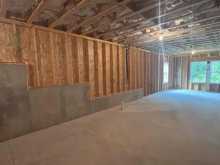 5365 Travers Ln — Photo 46