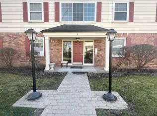 835 W Maple Rd, Clawson, MI 48017