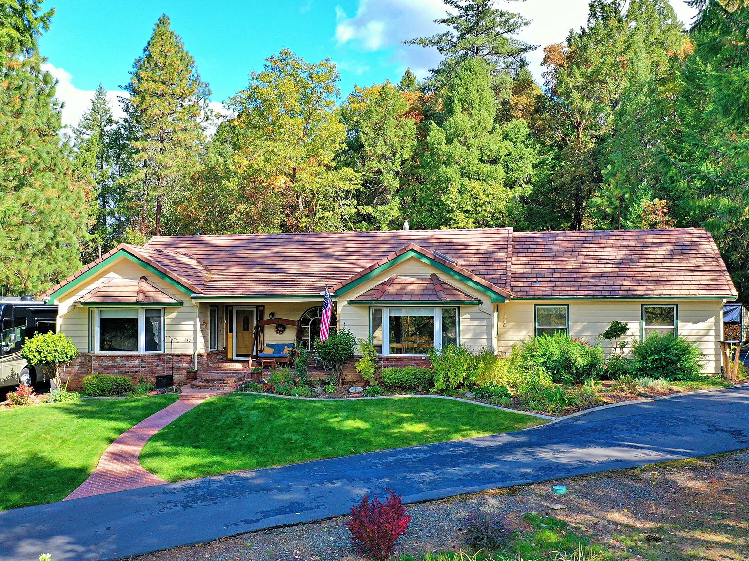 340 Laine Ct, Grants Pass, OR 97527 Zillow