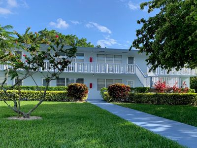 141 Canterbury F, West Palm Beach, FL, 33407