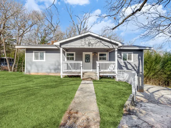 381 Hiland Acres Cir, Pottsboro, TX 75076