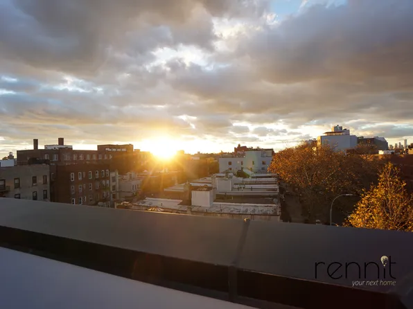 1620 Prospect Place image 8 of 15