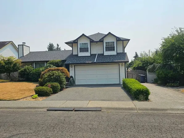 12717 NE 133rd Pl, Kirkland, WA 98034