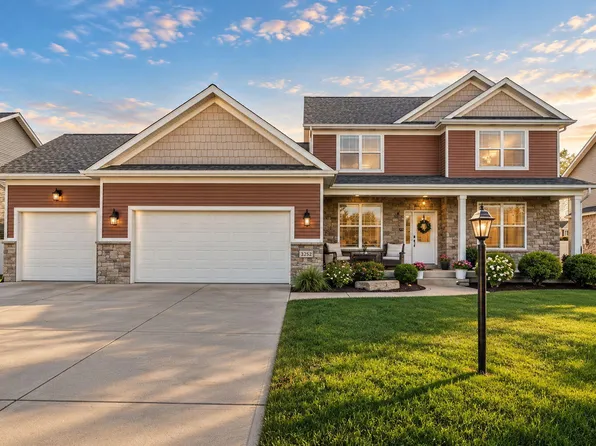 3252 Badger Ct, Valparaiso, IN 46383