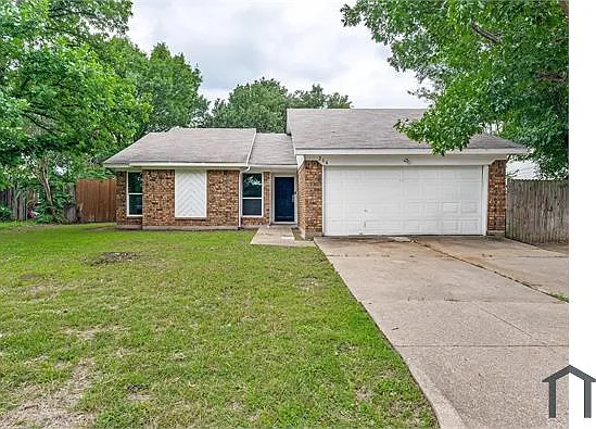 4 bed, 1316 sqft, $2,800 — Photo 1