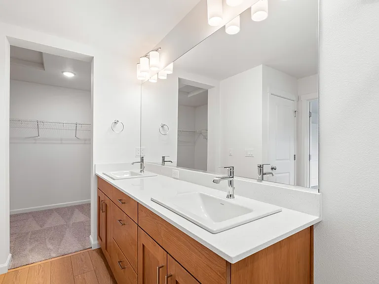 1504 NE 185th Ave — Photo 25
