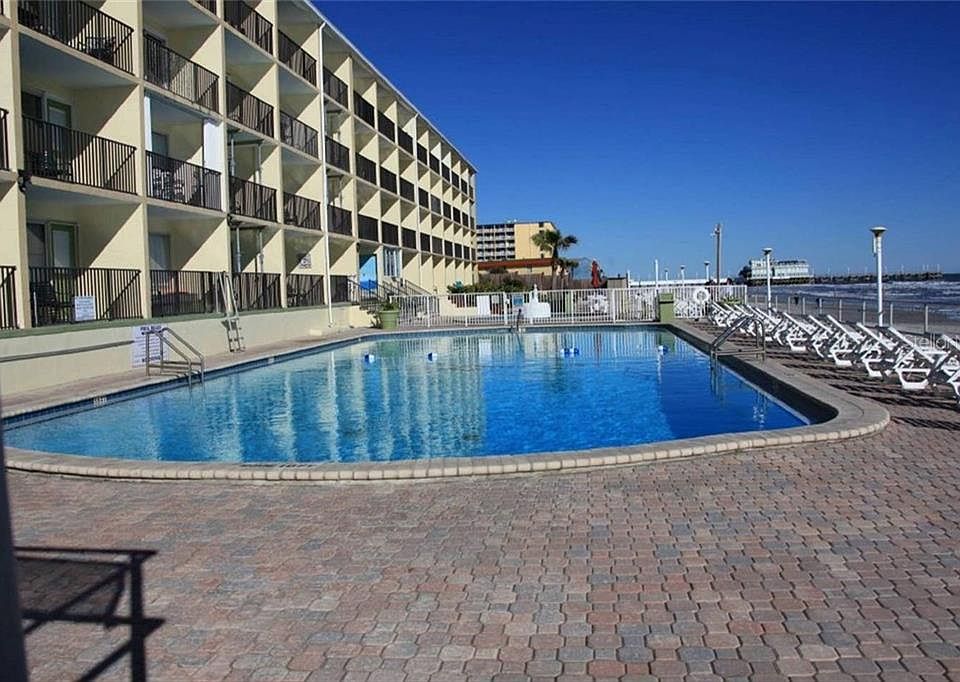 1st image of 219 S Atlantic Ave #428