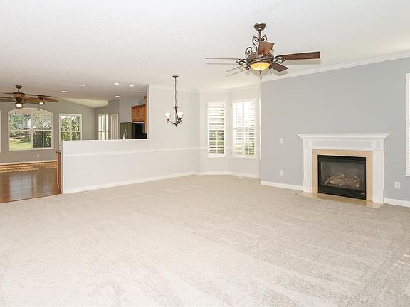 4th image of 5212 Aspen Valley Dr