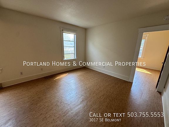 3rd image of 3017 SE Belmont St