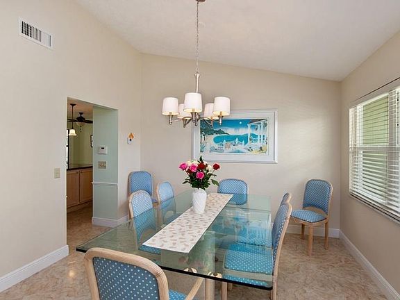 3rd image of 8821 SE Eaglewood Way