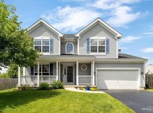 434 Raintree Dr, Oswego, IL 60543