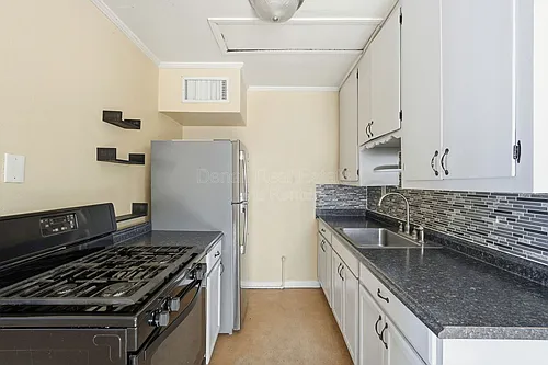 3226 E Bermuda St Photo 1