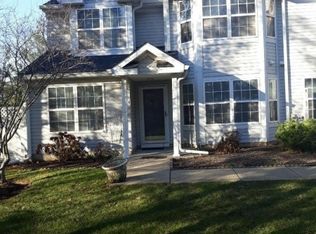 8 Letts Ct, Sayreville, NJ 08872
