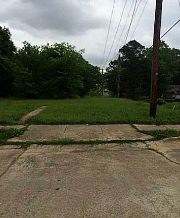 3rd image of 405 N Dale Ave