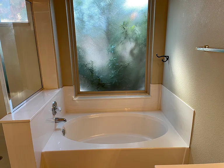 8949 W Kathleen Rd — Photo 12