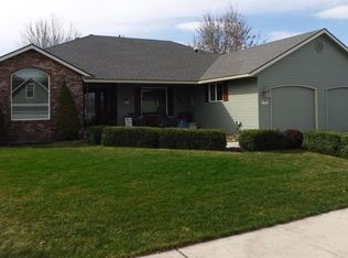 7816 W Mead Ave, Yakima, WA
