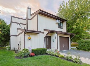 2 Charlotte Mews, Middletown, NY 10940