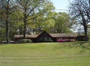 869 Ridgeview Dr, Pineville, LA 71360