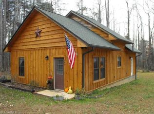 349 Rabbit Run Ln, Traphill, NC 28685