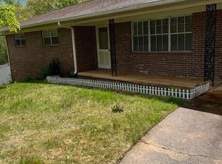 2639 Shady Valley Rd, Gainesville, GA 30507