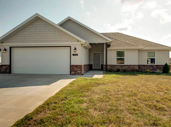 734 N Century Avenue, Republic, MO 65738