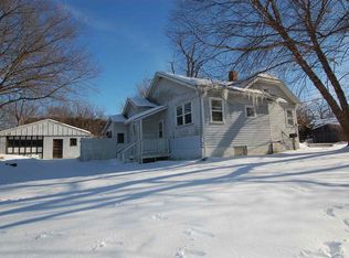 14 S 7th Ave, Iowa City, IA 52245