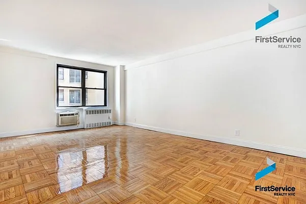 Rented by FirstService Realty (legacy) | media 12