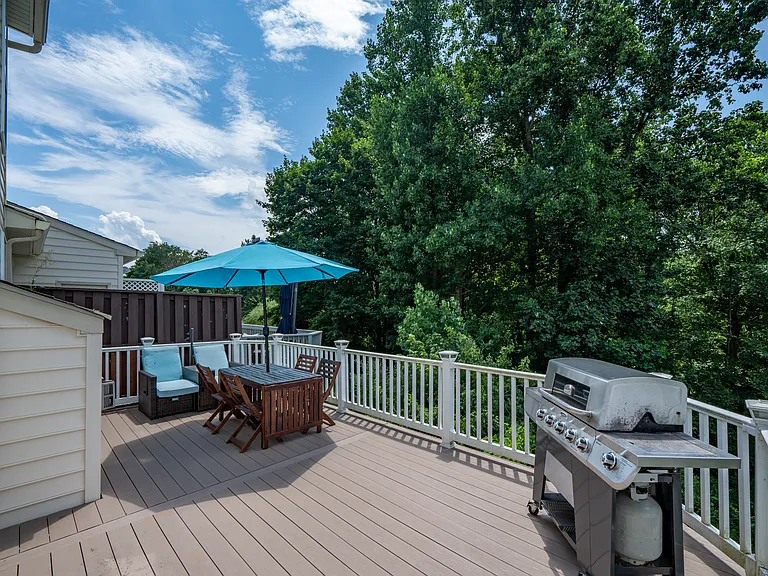 748 McCardle Dr — Photo 21