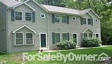 Only three units, allow for privacy : We are the closest end unit