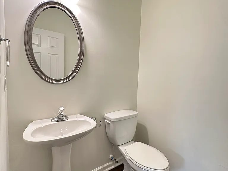 5745 Sterling Ct — Photo 15