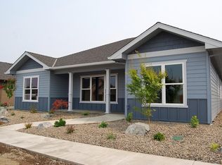 453 Eagle Rock Dr, Central Pt, OR