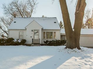 700 Cornwall Ave, Waterloo, IA 50702