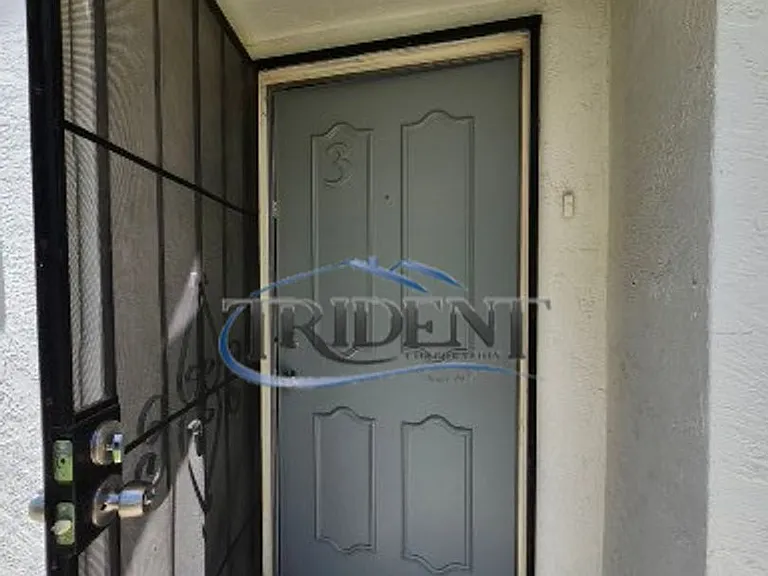 1198 Casita Dr #3 — Photo 3