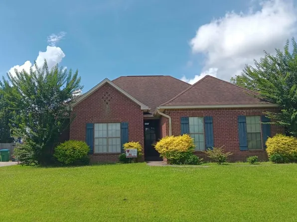 87 High Meadow Cir, Petal, MS 39465