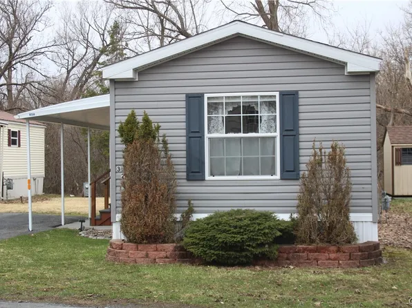 933 Leray St #32, Watertown, NY 13601